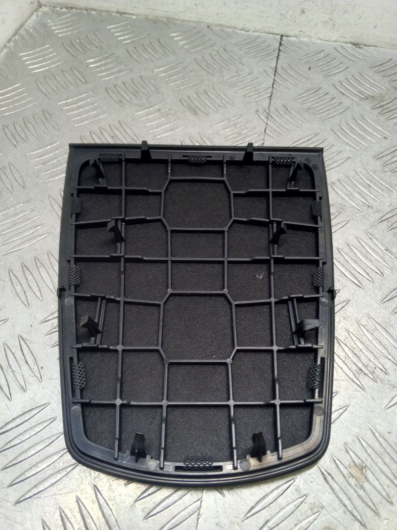 Накладка к BMW  2011