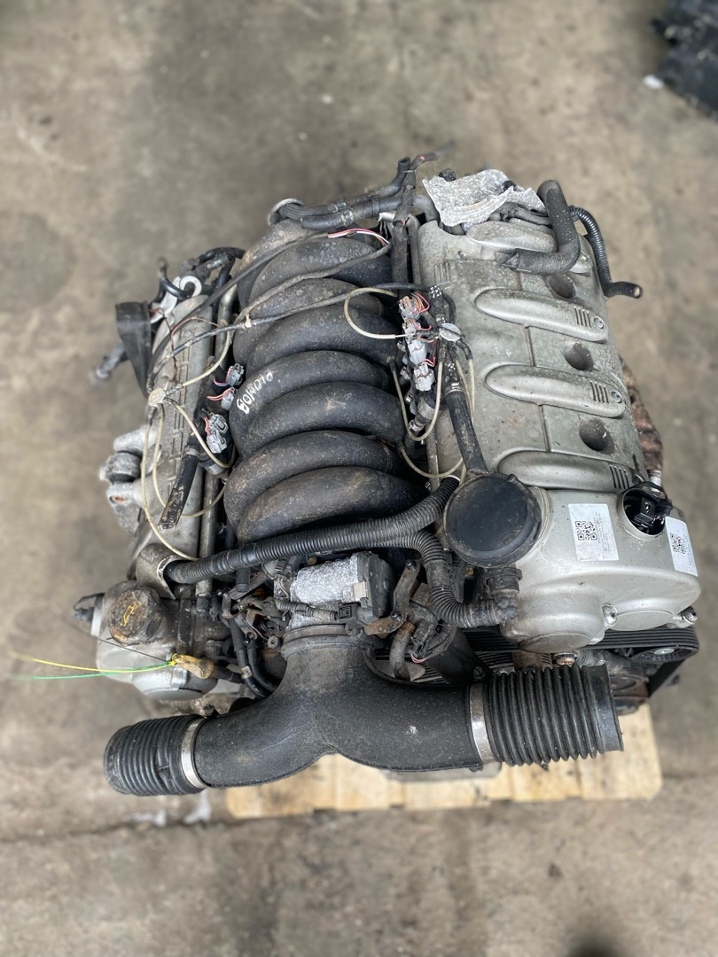 Двигатель к Porsche Cayenne 2004