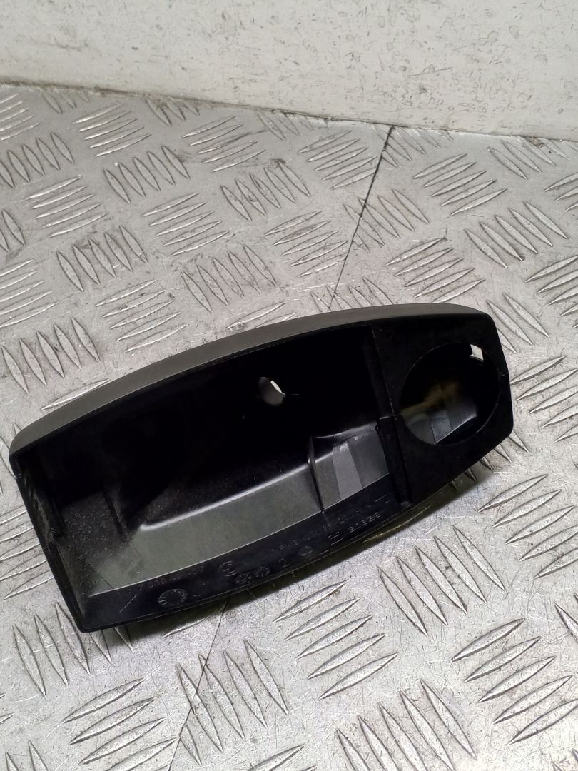 Накладка к BMW 1 series 2010