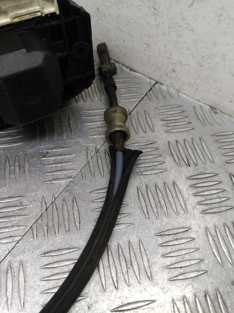 Помпа к BMW X3 2008