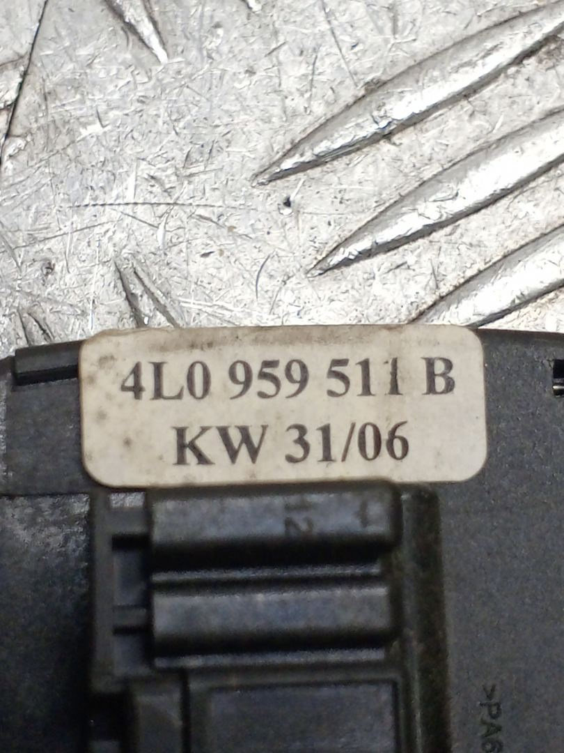 Блок кнопок к Audi Q7 2007