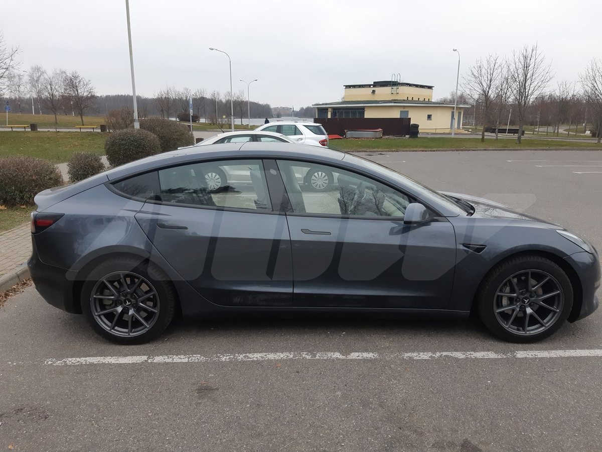 Tesla Model 3 I, 2021