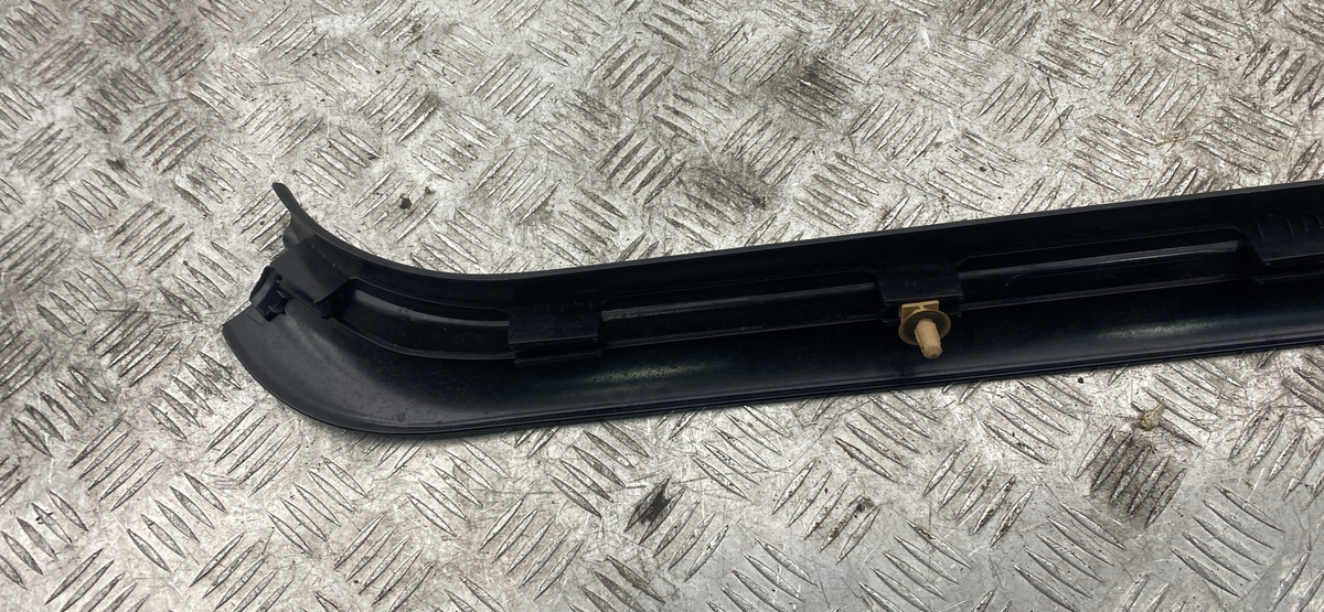 Накладка к BMW 3 series 2008