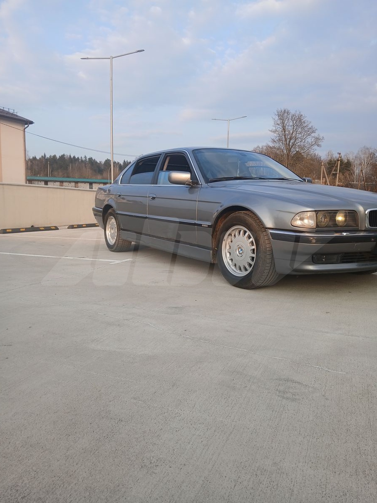 BMW 7 series III (E38), 1998