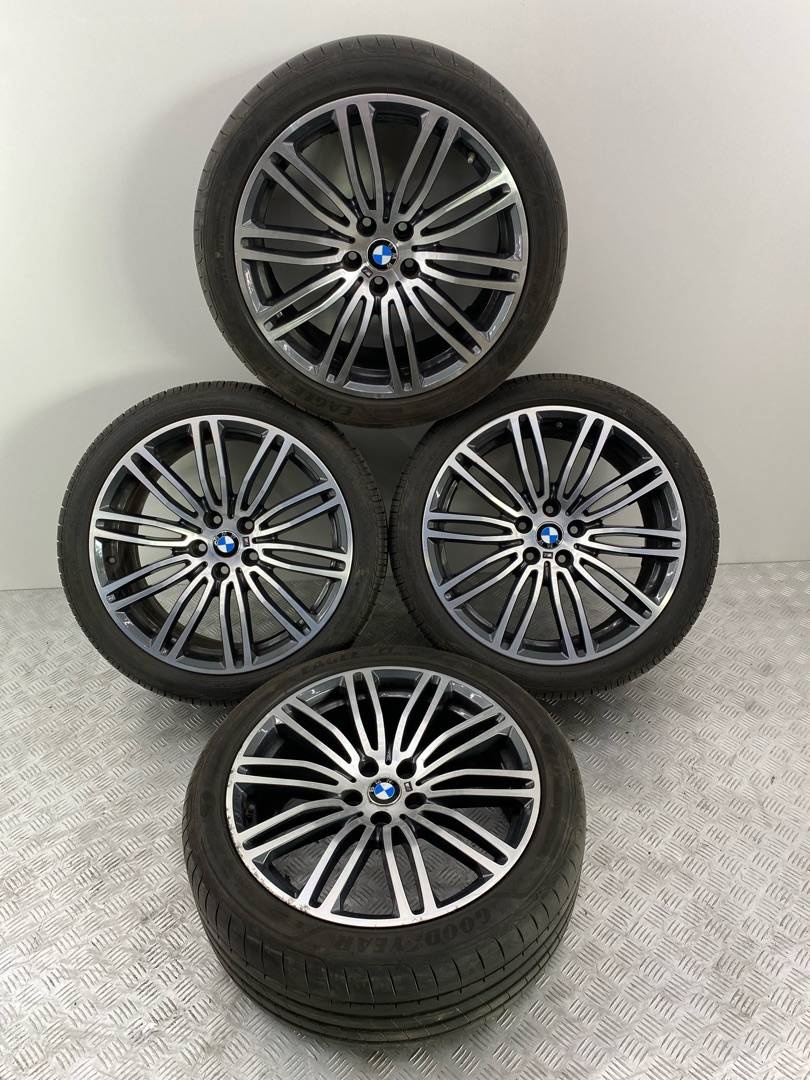 Авто на разбор BMW  2019