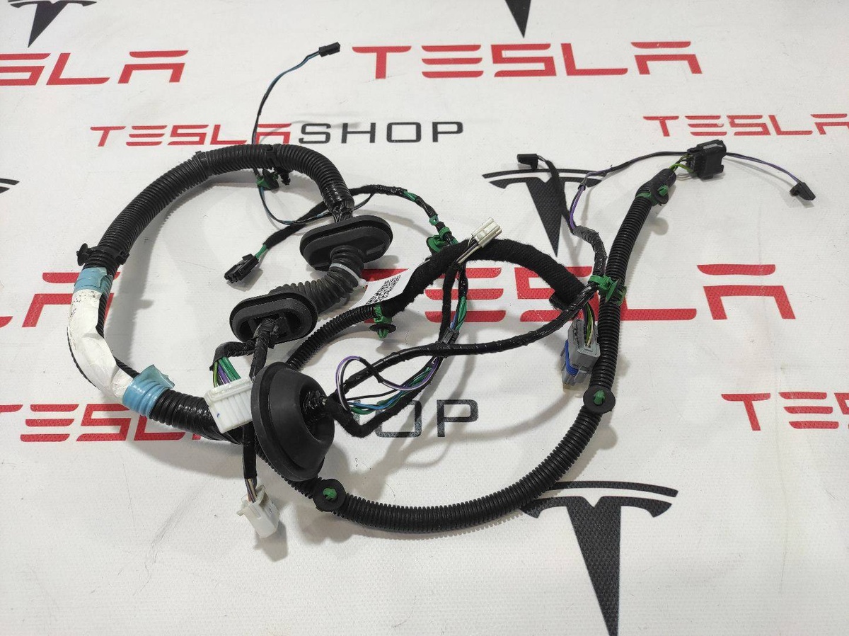 Проводка двери к Tesla Model S 2015