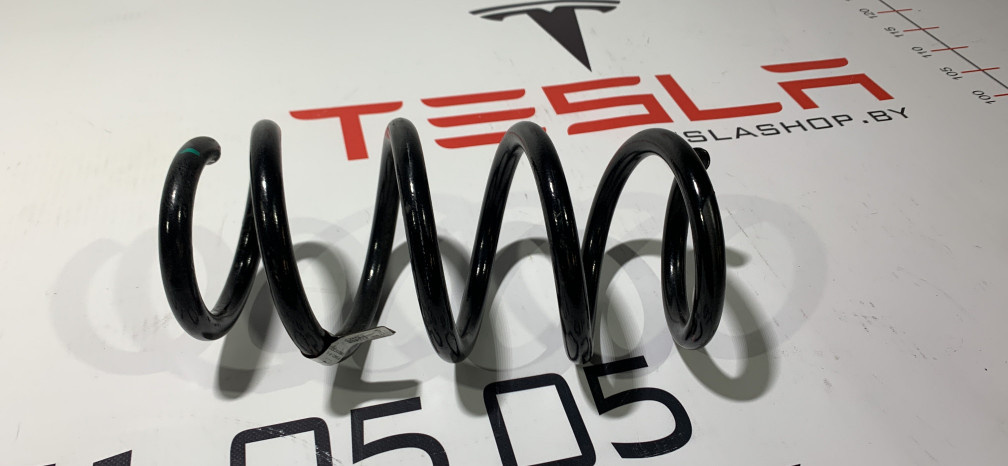 Пружина задняя к Tesla Model 3 2019