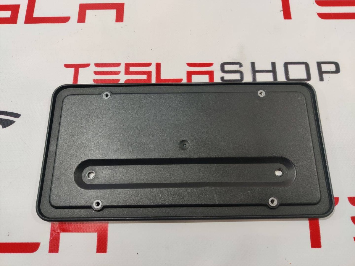 Бленда к Tesla Model Y 2021