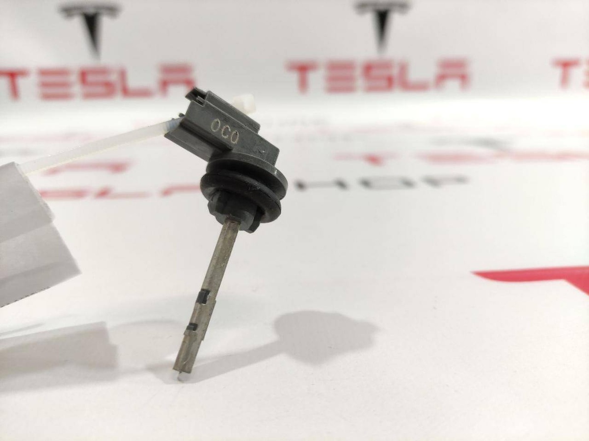 Датчик (прочие) к Tesla Model S 2018