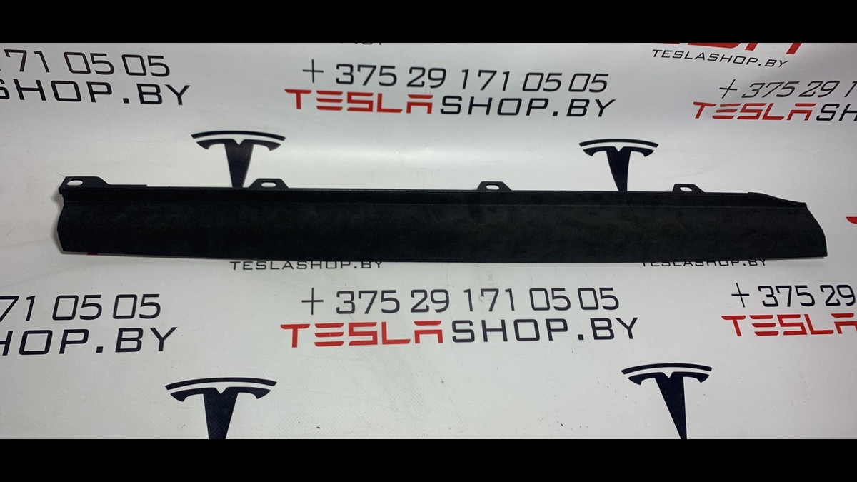 Прочая запчасть к Tesla Model X 2020