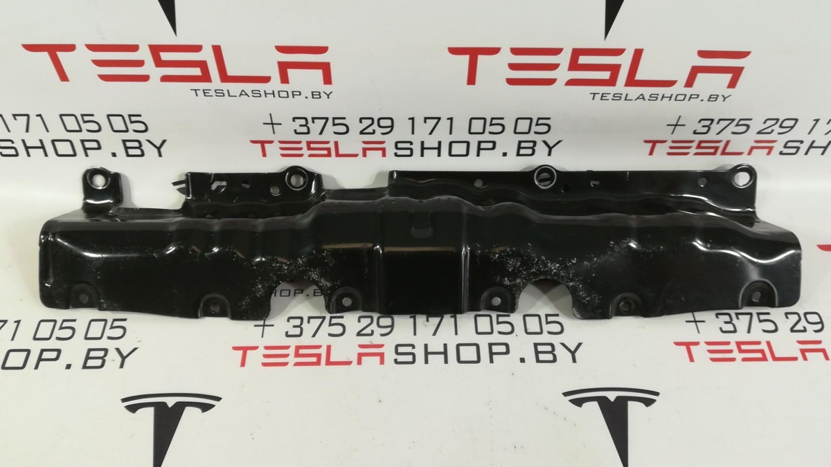 Кронштейн к Tesla Model 3 2019
