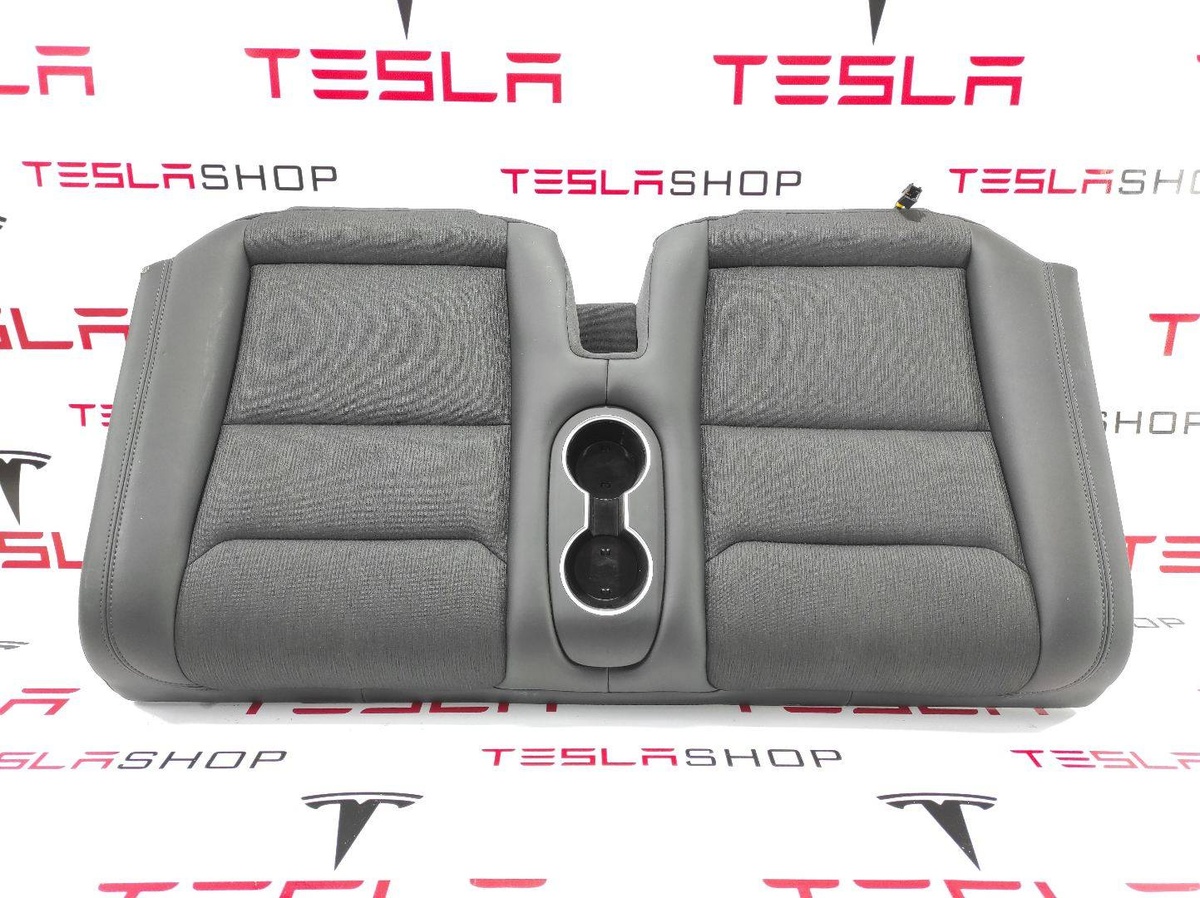 Сиденье заднее к Tesla Model X 2021