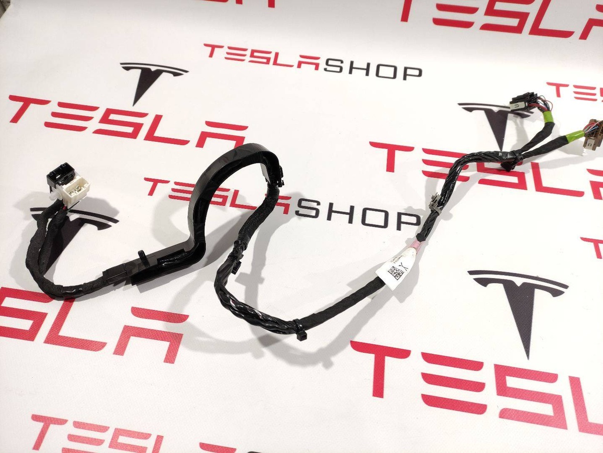 Проводка двери к Tesla Model X 2017