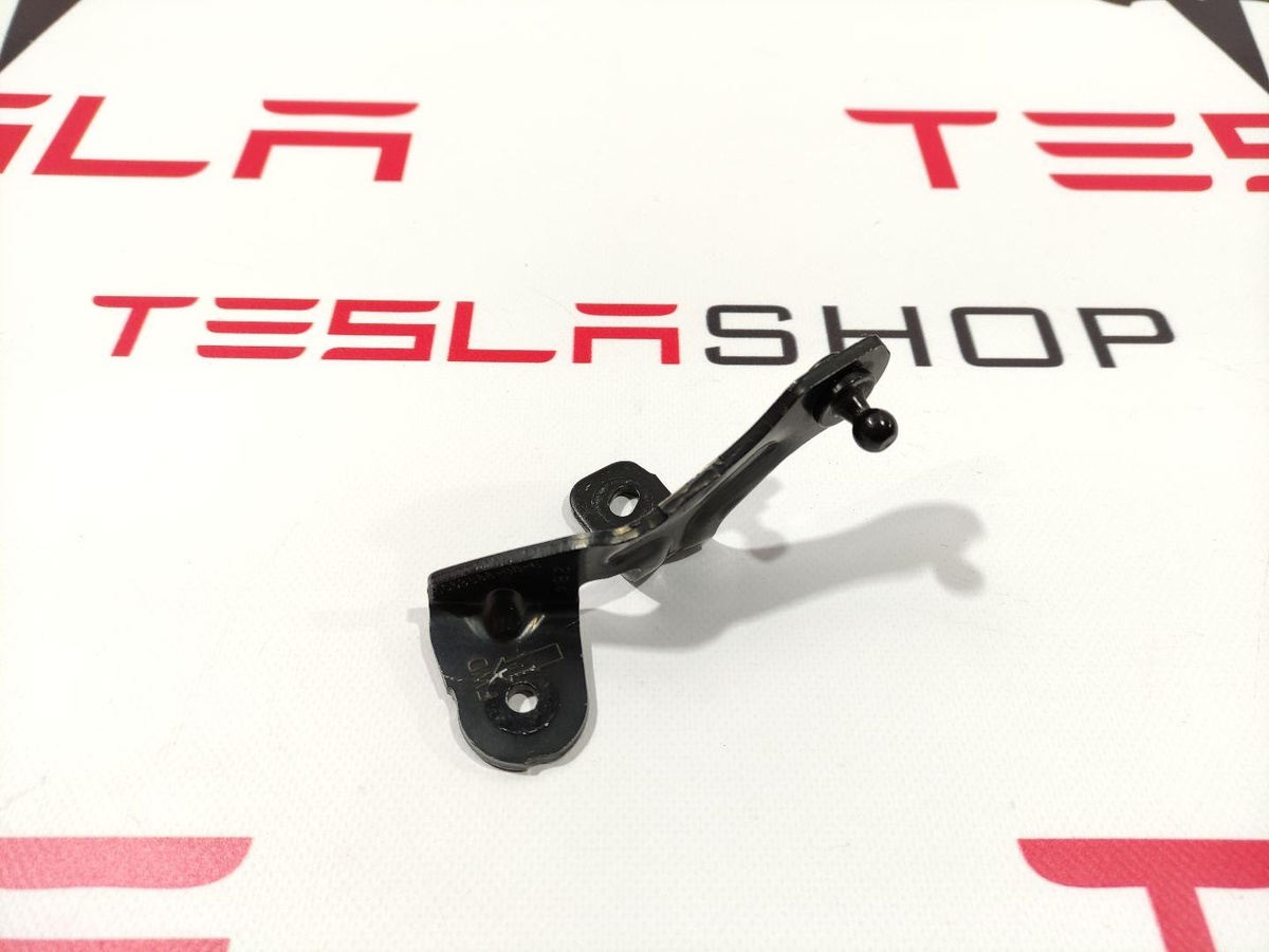 Механизм (прочие) к Tesla Model 3 2020