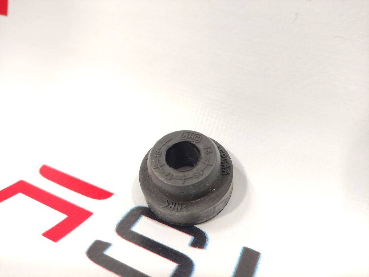 Подушка крепления радиатора к Tesla Model S 2020