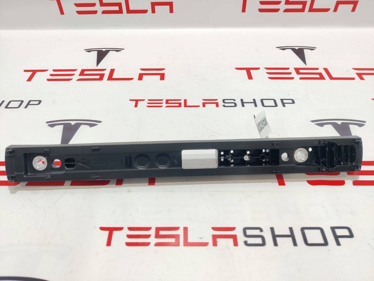 Сиденье переднее к Tesla Model S 2021