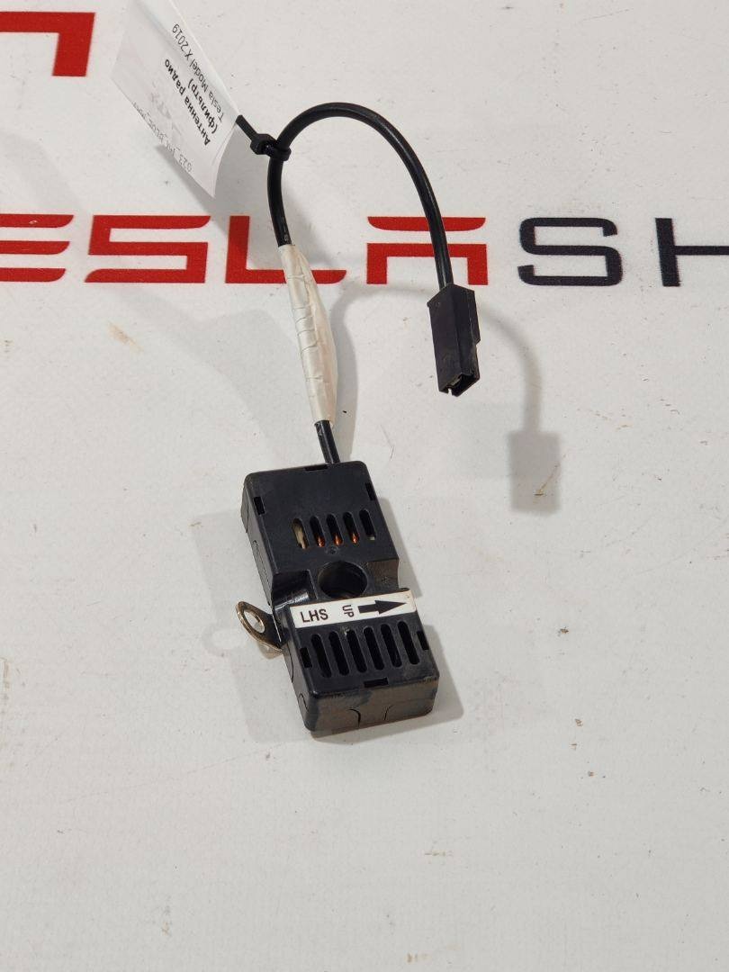 Антенна  к Tesla Model X 2019