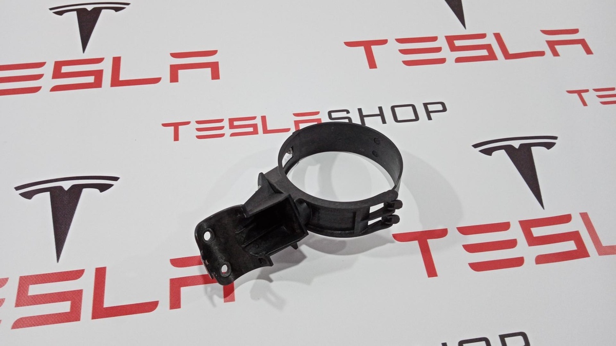 Компрессор пневмоподвески к Tesla Model S 2014