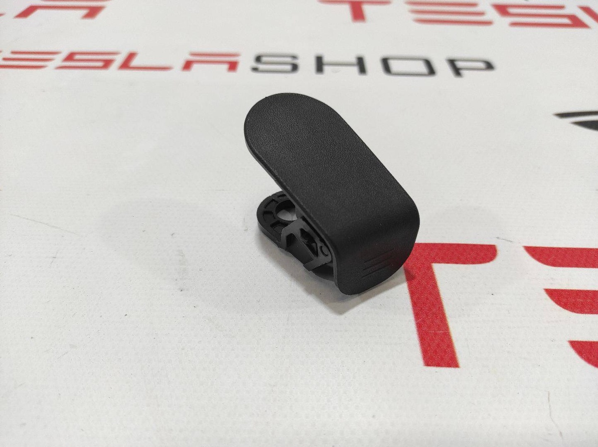 Заглушка к Tesla Model 3 2021