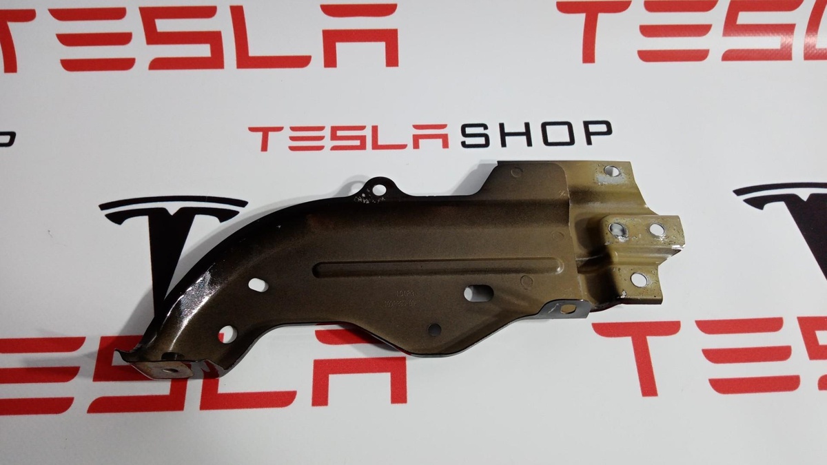 Кронштейн к Tesla Model 3 2019