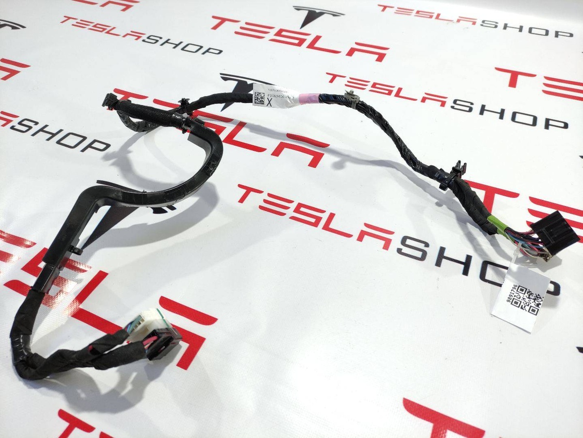 Проводка двери к Tesla Model X 2016