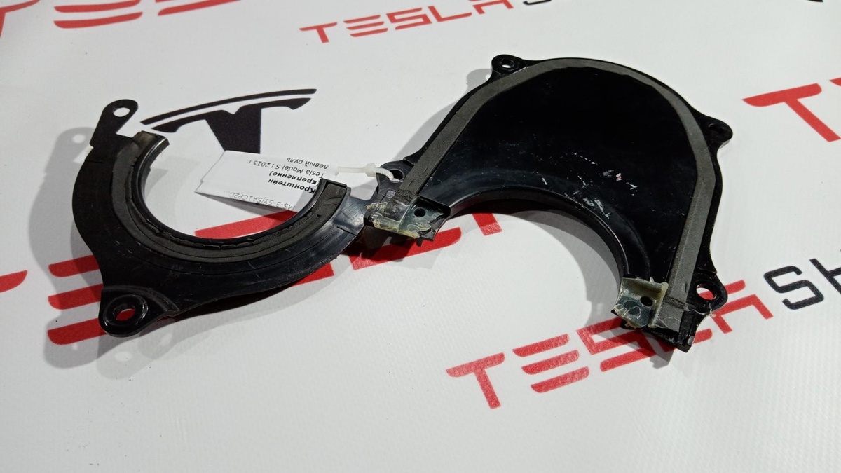 Кронштейн к Tesla Model S 2015