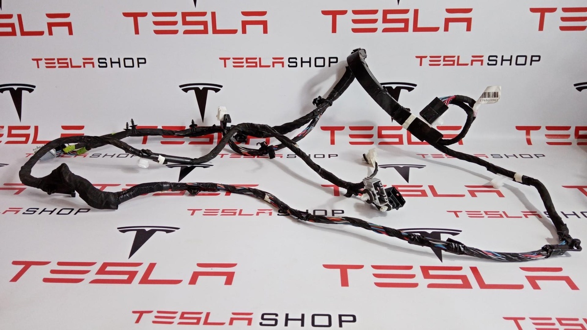 Проводка двери к Tesla Model X 2020