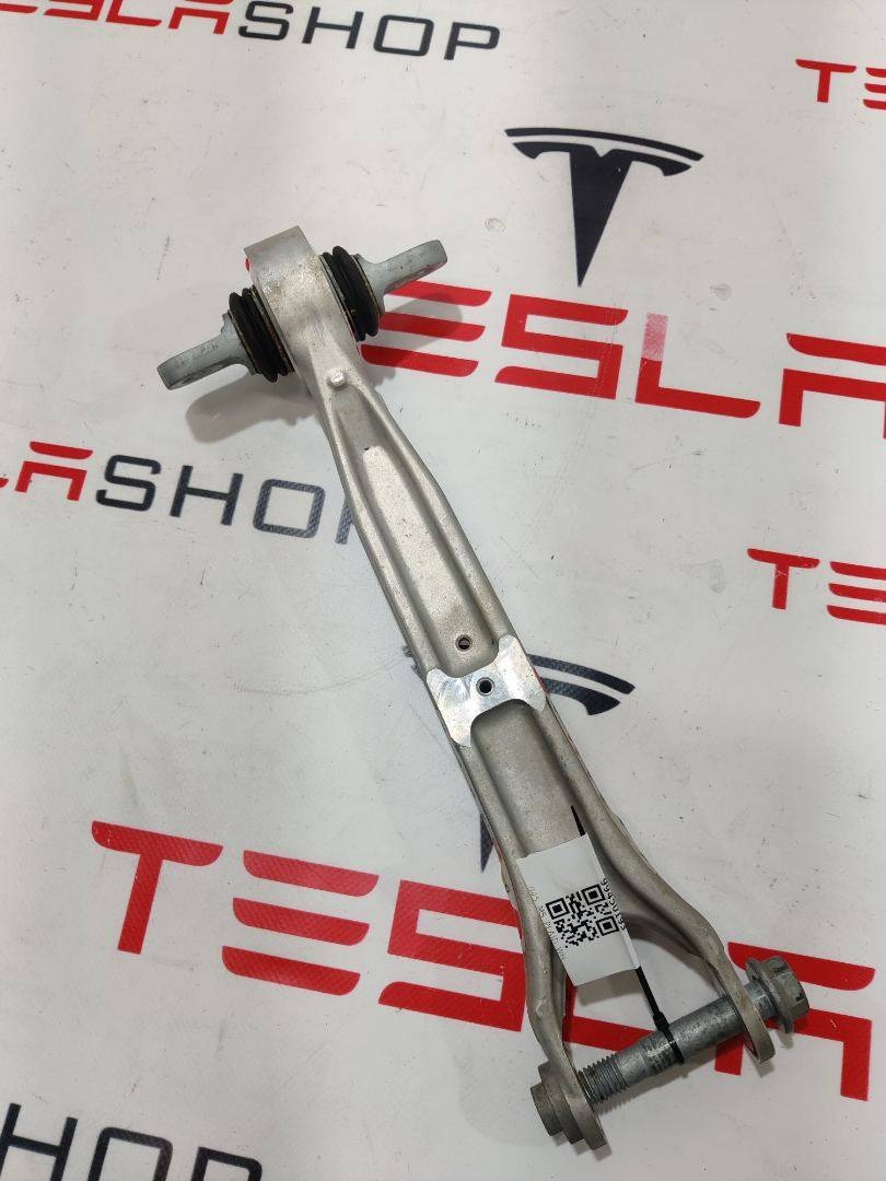 Рычаг задний к Tesla Model S 2021