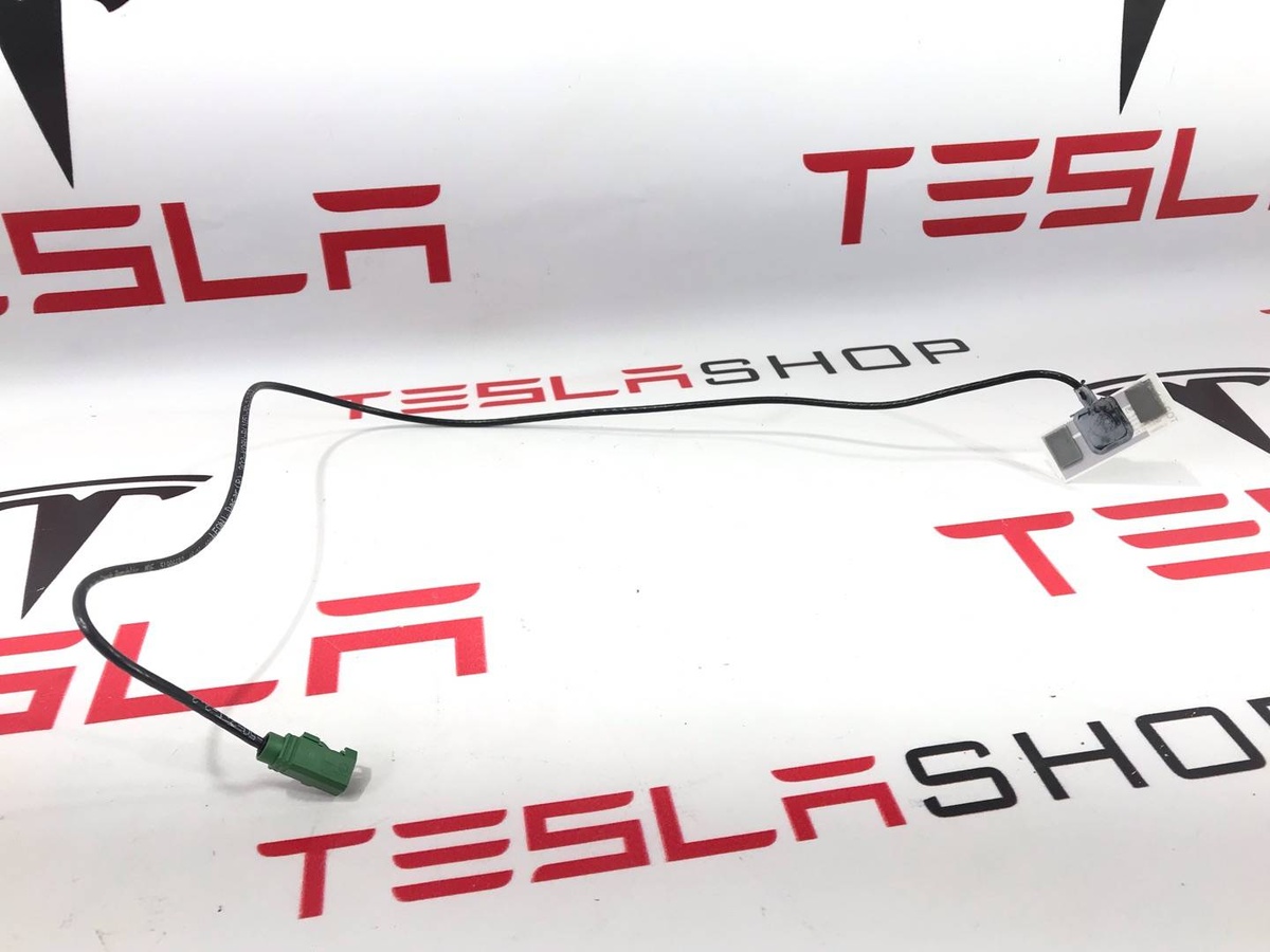Антенна Bluetooth к Tesla Model S 2017