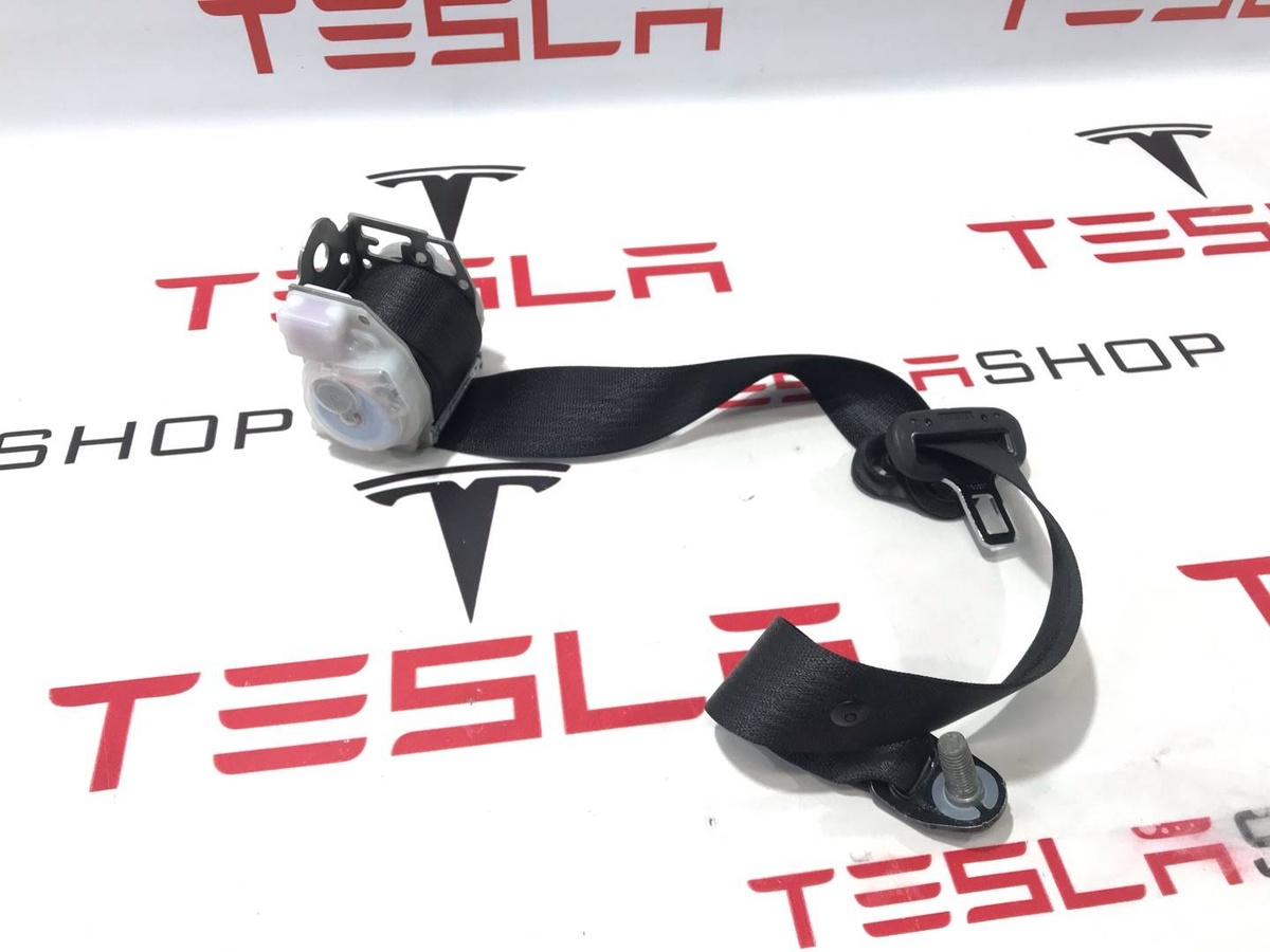 Ремень безопасности к Tesla Model S 2017