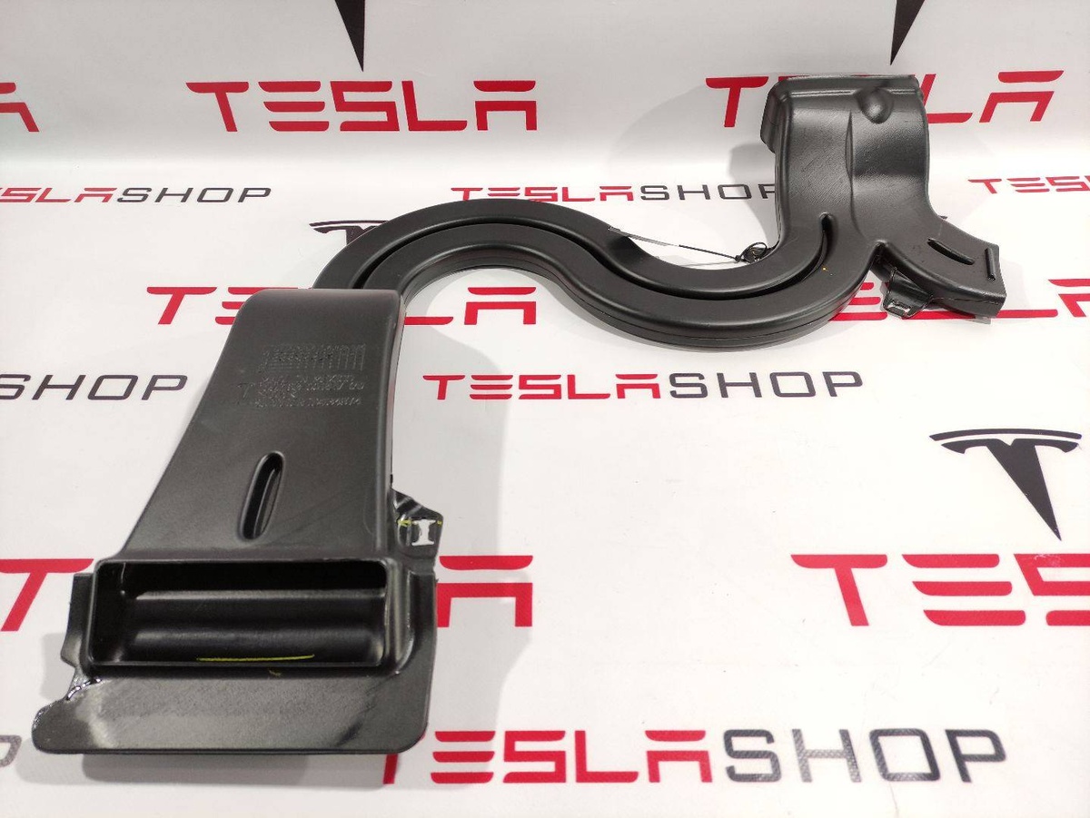 Воздуховод к Tesla Model 3 2019