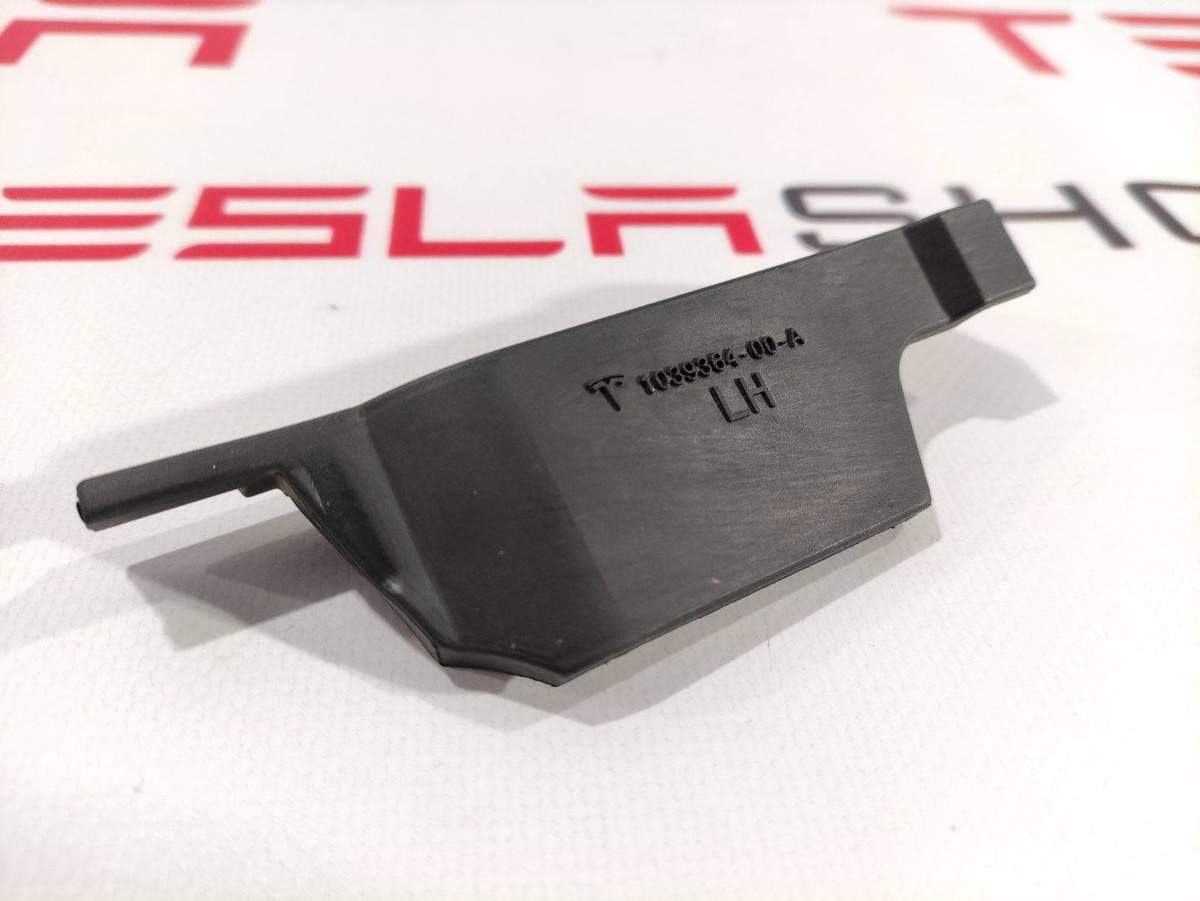 Уплотнитель к Tesla Model S 2015