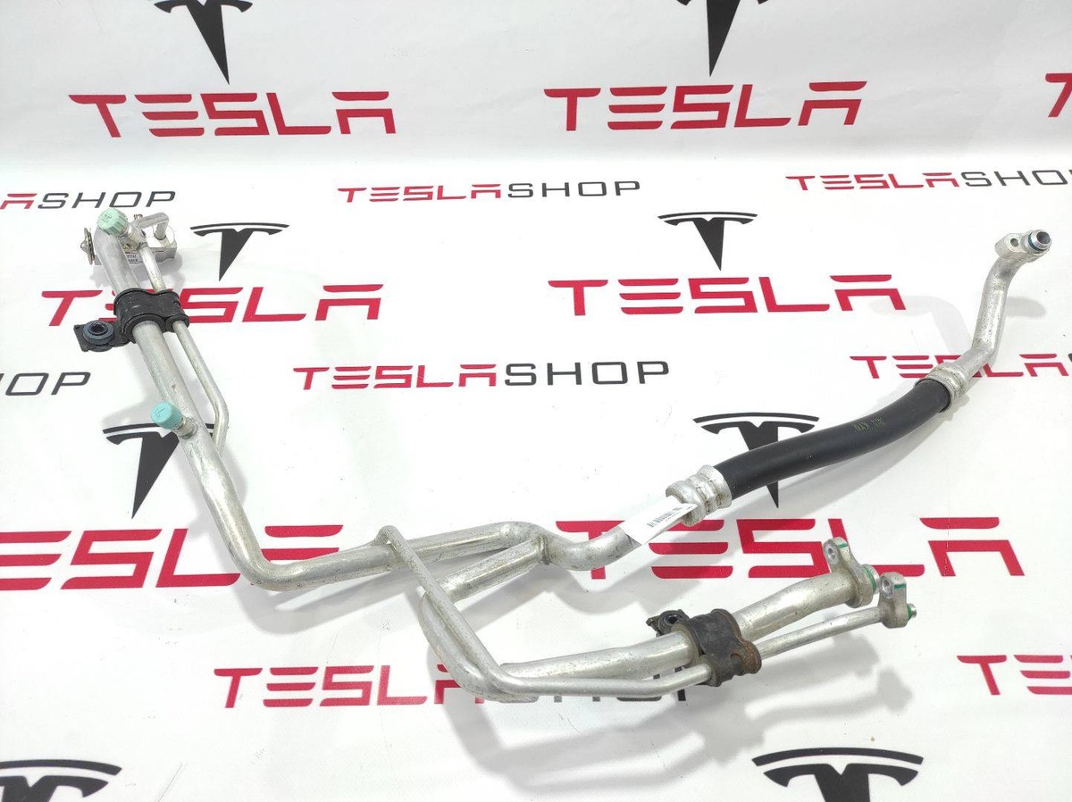 Трубка кондиционера к Tesla Model S 2015