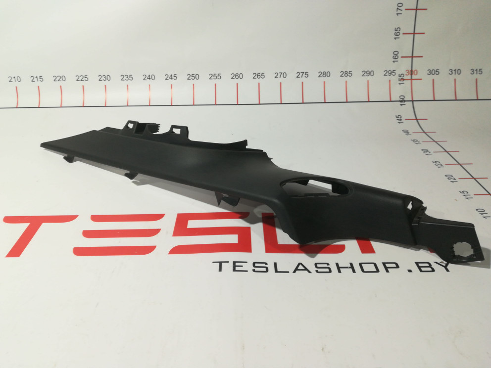 Прочая запчасть к Tesla Model 3 2019