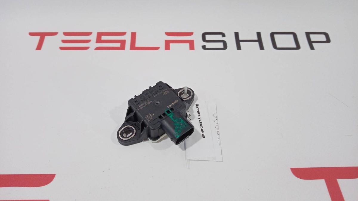 Датчик ускорения к Tesla Model S 2016