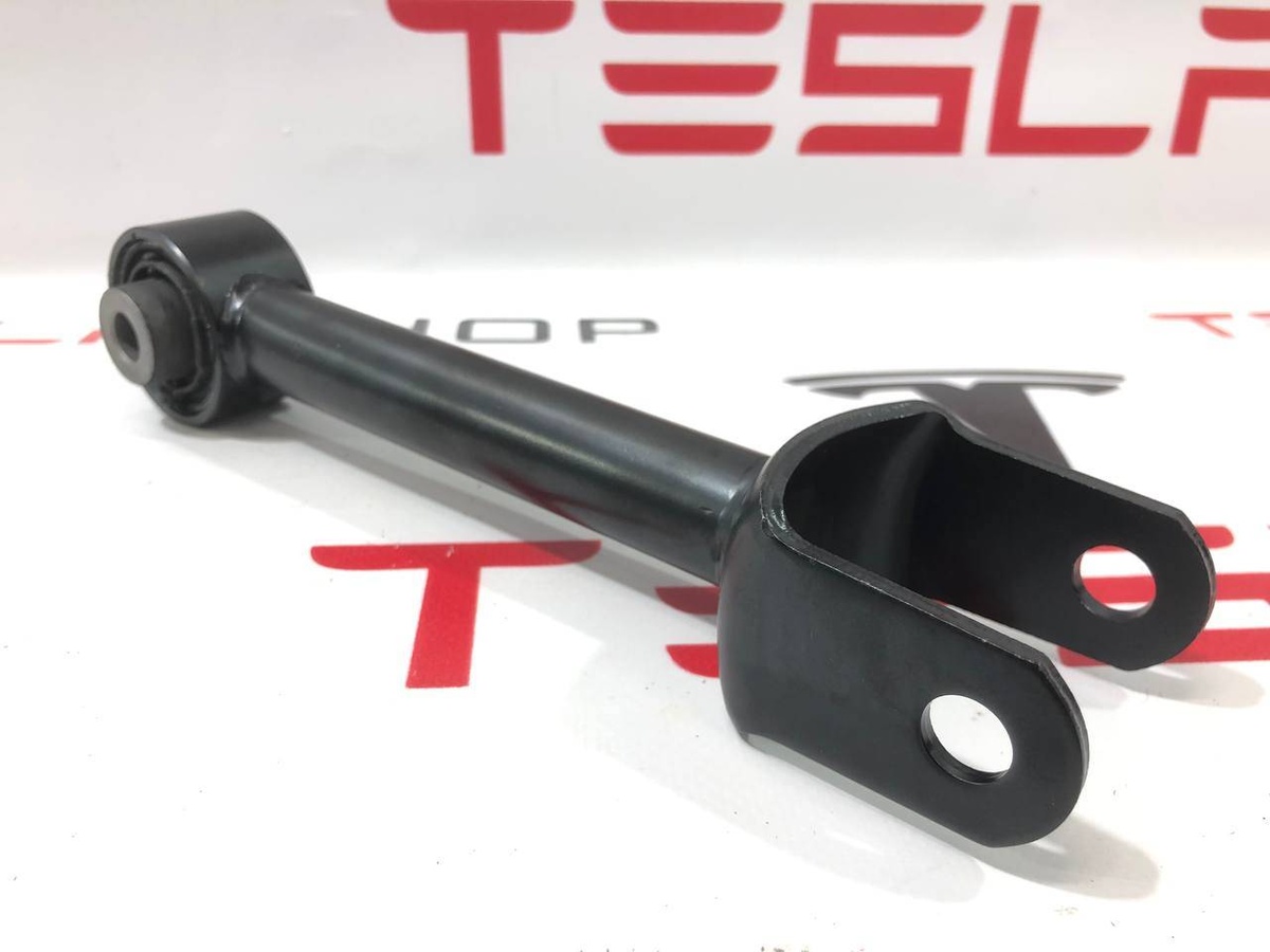 Рычаг задний к Tesla Model 3 2021