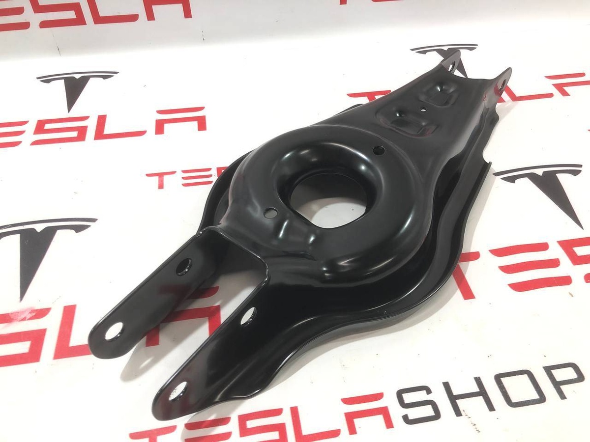 Рычаг задний к Tesla Model 3 2021