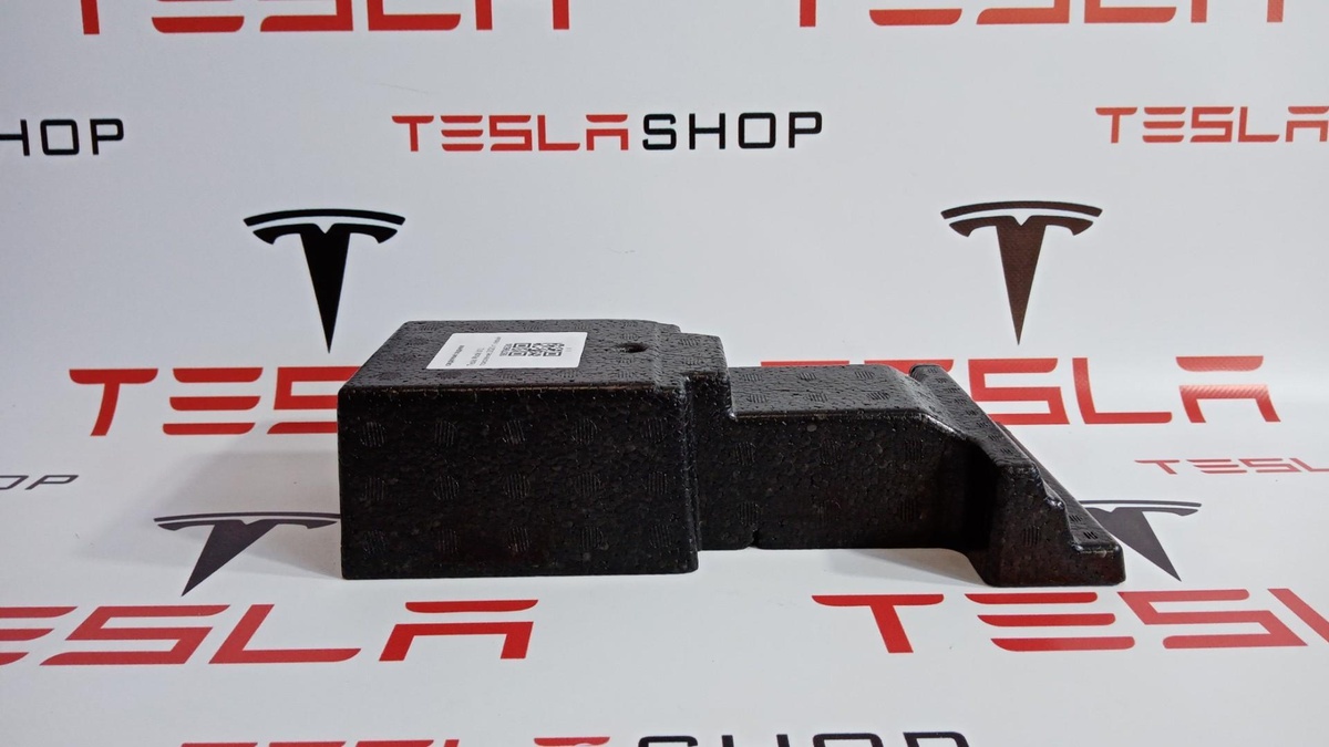 Сиденье заднее к Tesla Model X 2020