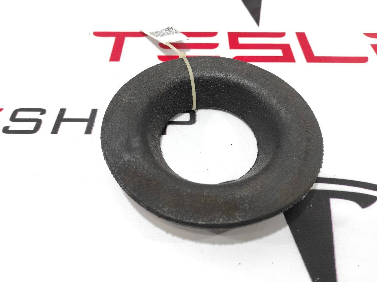 Проставки под пружины к Tesla Model 3 2019