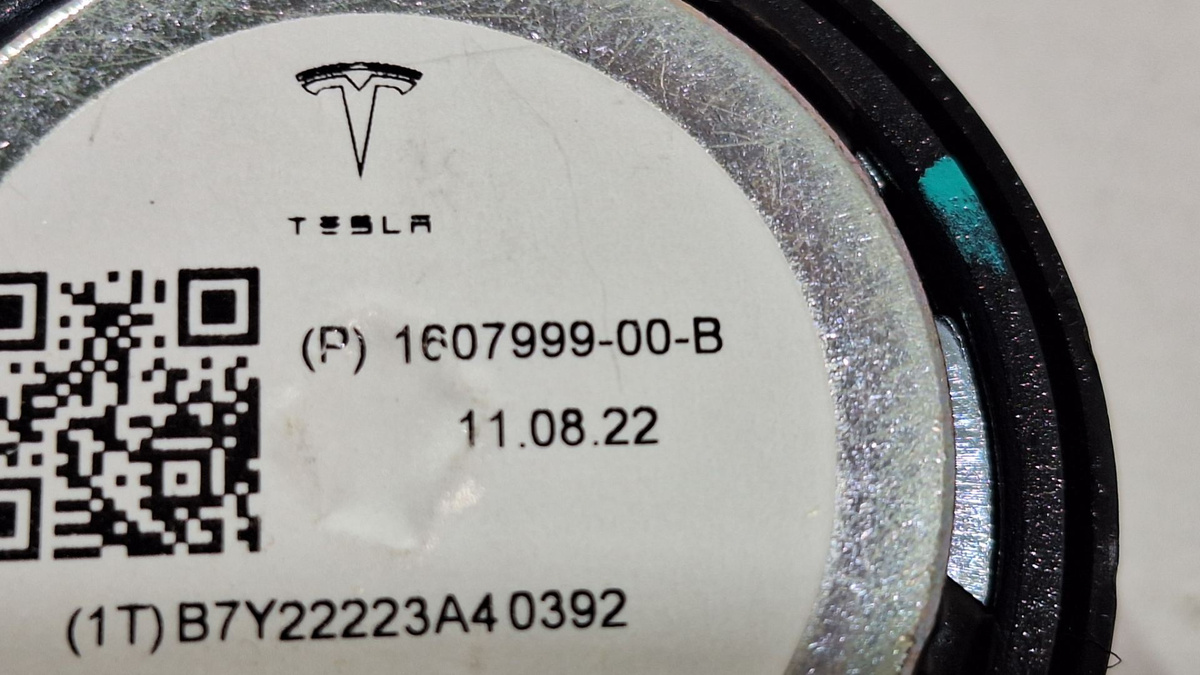 Динамик к Tesla Model X 2022