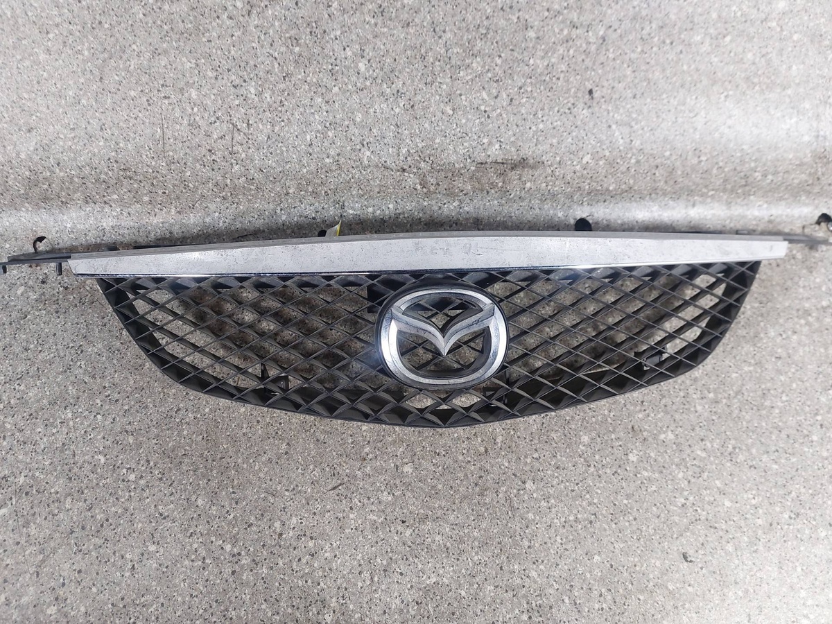 Решетка радиатора к Mazda Premacy 2000