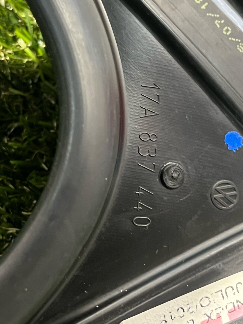 Уплотнитель к Volkswagen Jetta 2019