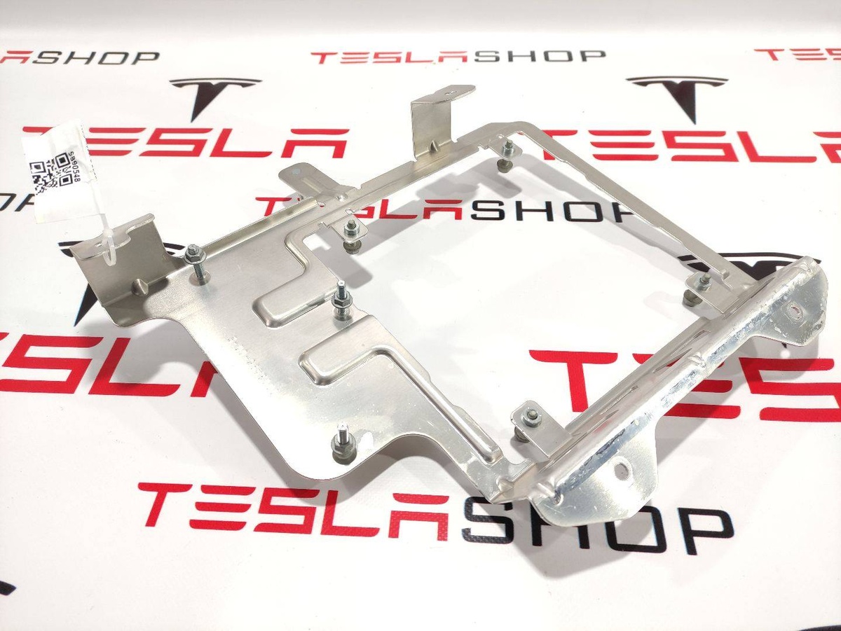 Люк к Tesla Model S 2015