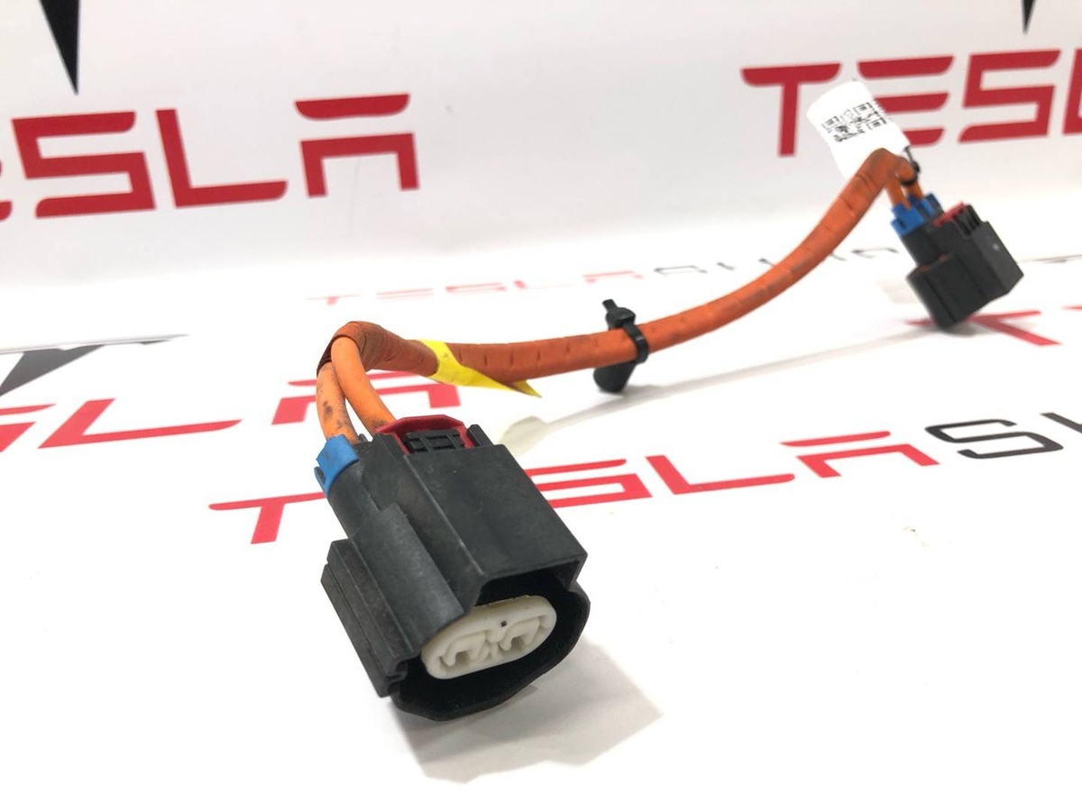 Проводка к Tesla Model X 2018