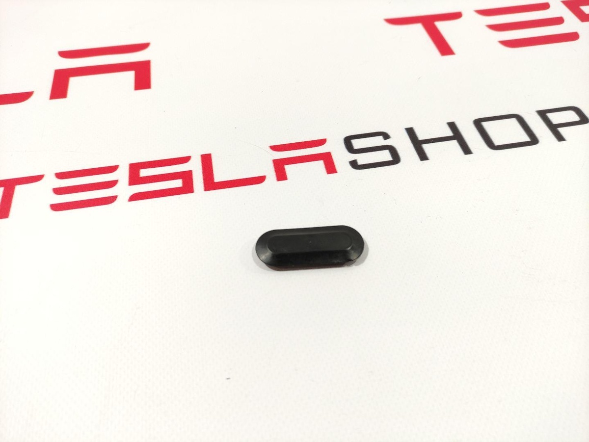 Заглушка к Tesla Model 3 2020