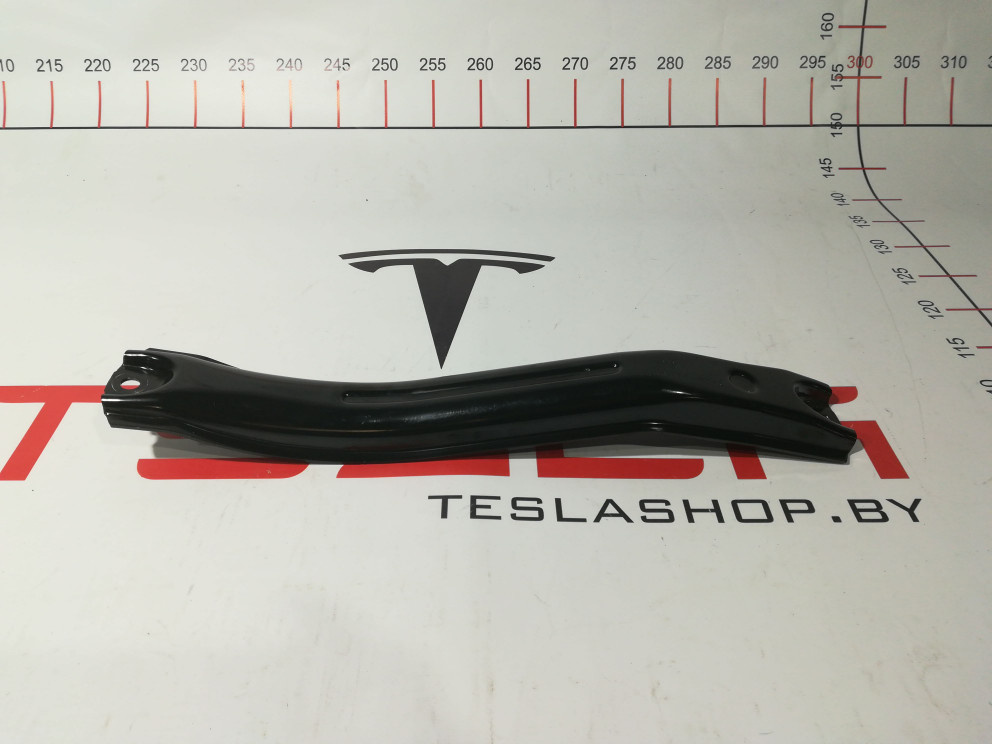 Направляющая шторки багажника (салазки) к Tesla Model 3 2019