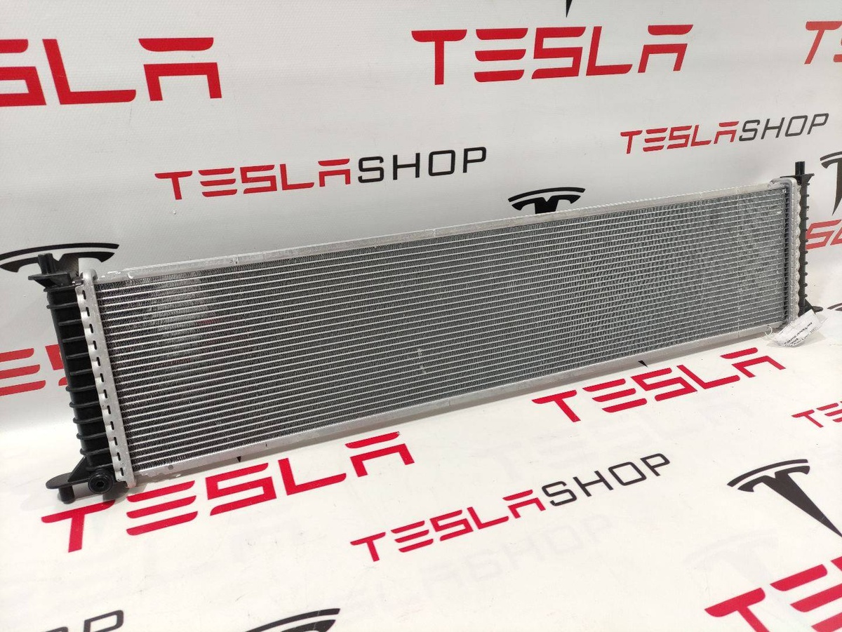 Радиатор (основной) к Tesla Model S 2014