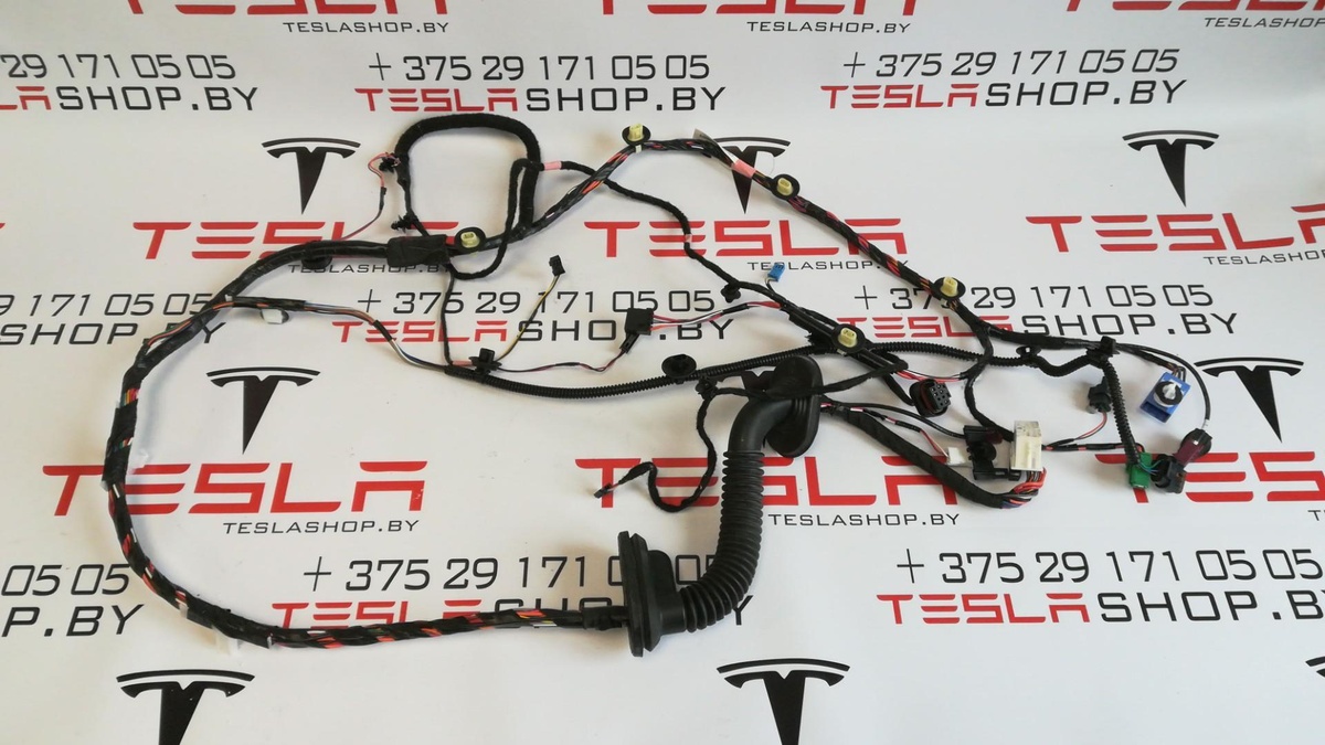 Проводка двери к Tesla Model 3 2019