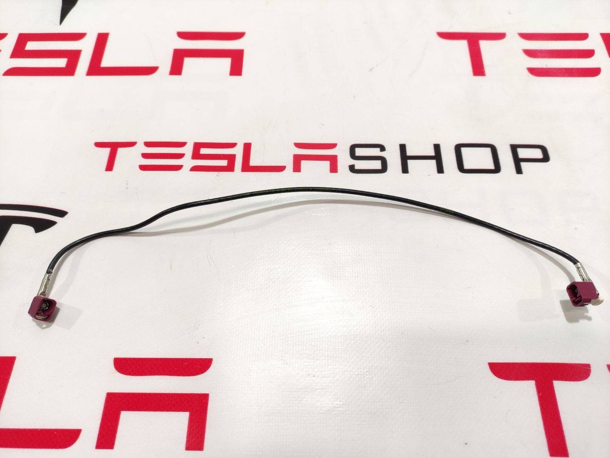 Проводка салона к Tesla Model X 2018