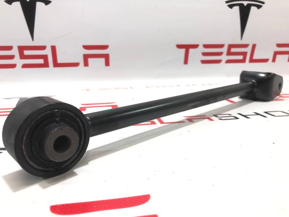Рычаг задний к Tesla Model Y 2022